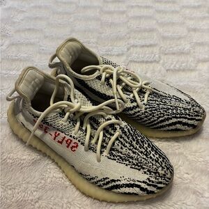 Adidas Yeezy Boost 350 V2 Zebra